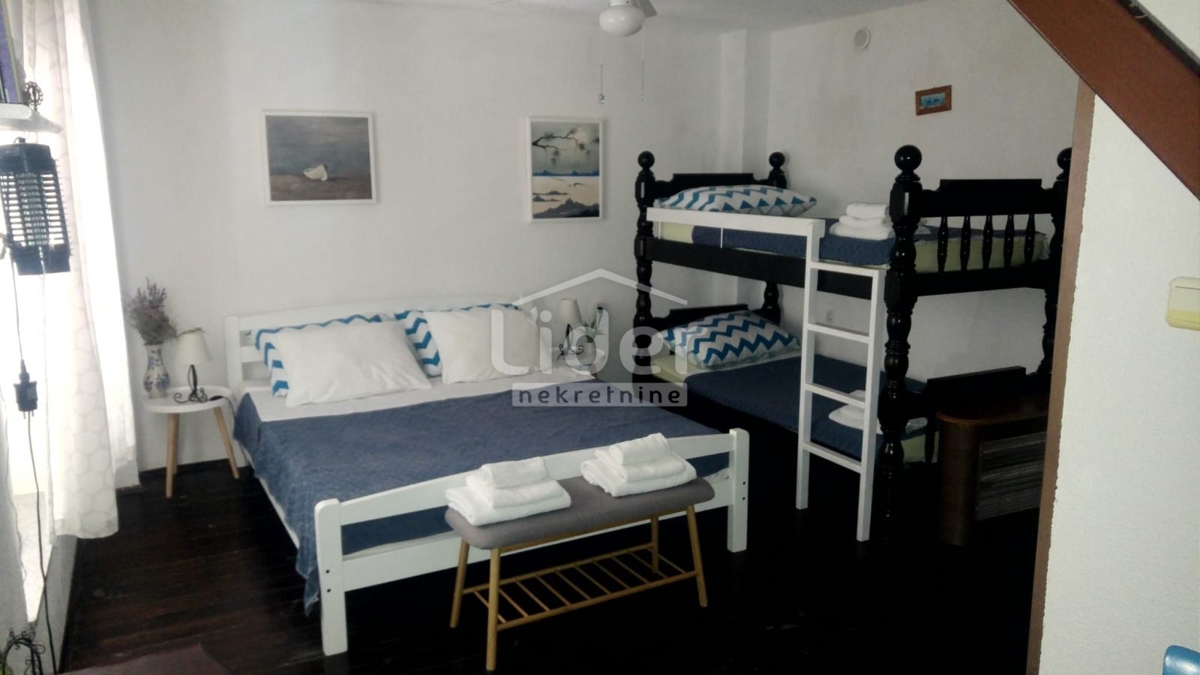 House For sale - PRIMORSKO-GORANSKA NOVI VINODOLSKI