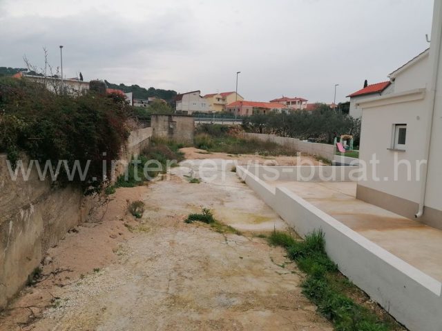 Land for sale 381 m² – Šibenik