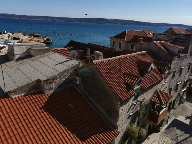 Casa in vendita 220 m² – Kaštela