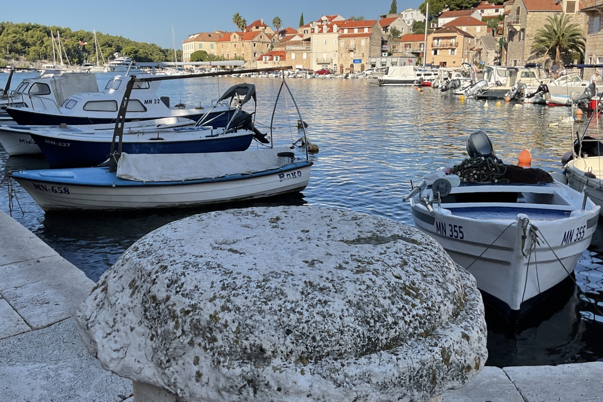 Kuća Na prodaju - Splitsko-dalmatinska Brač - foto 1/13