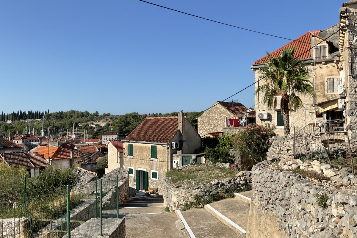 Kuća Na prodaju - SPLITSKO-DALMATINSKA BRAČ