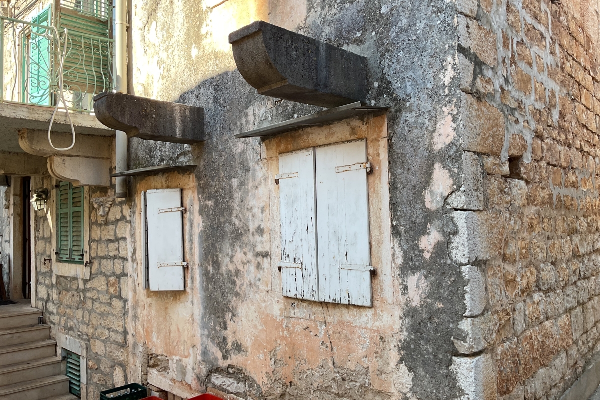 Kuća Na prodaju - SPLITSKO-DALMATINSKA BRAČ