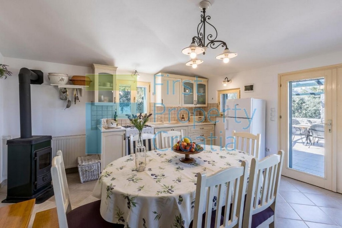 Haus Zu verkaufen - SPLITSKO-DALMATINSKA BRAČ