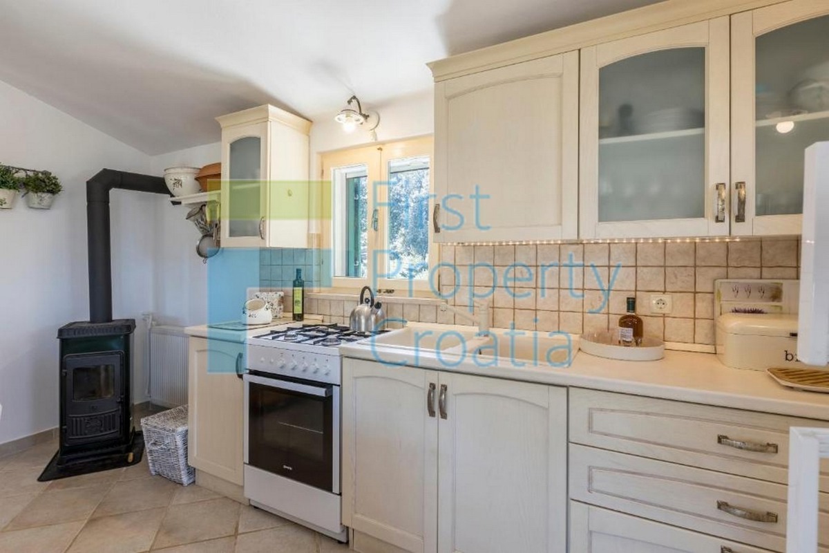 Haus Zu verkaufen - SPLITSKO-DALMATINSKA BRAČ