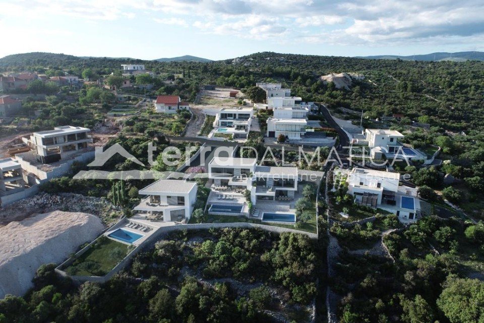Parcela Na predaj - SPLITSKO-DALMATINSKA MARINA