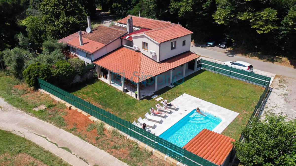 Dom Do wynajęcia - ISTARSKA UMAG