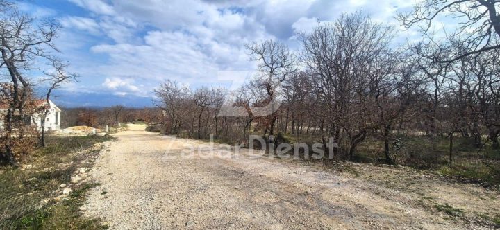 Land for sale 749 m² – Poličnik