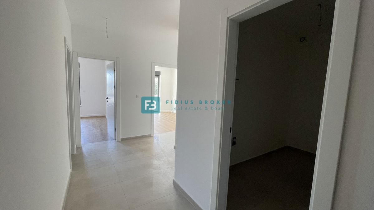 Flat For sale - ŠIBENSKO-KNINSKA TRIBUNJ