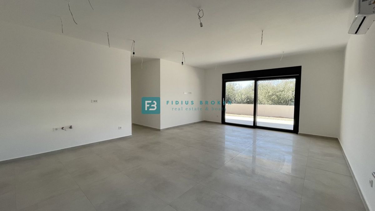 Flat For sale - ŠIBENSKO-KNINSKA TRIBUNJ