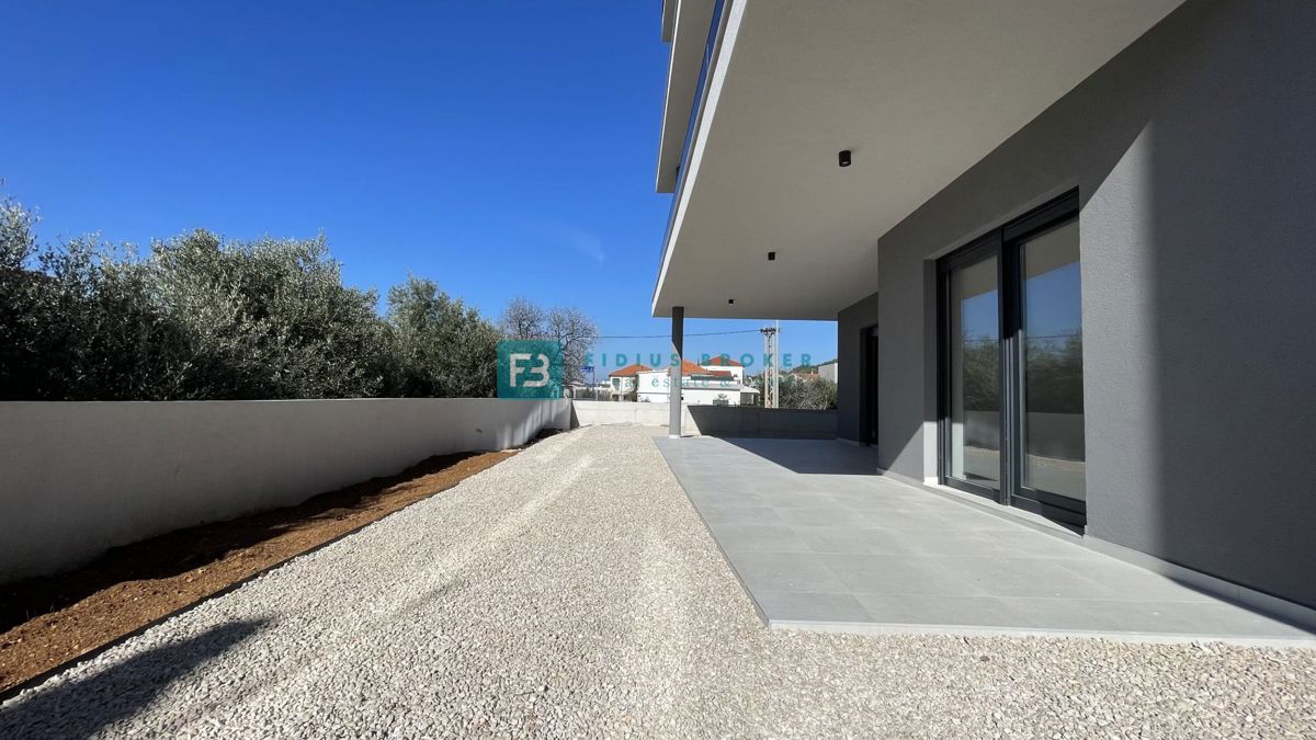 Flat For sale - ŠIBENSKO-KNINSKA TRIBUNJ