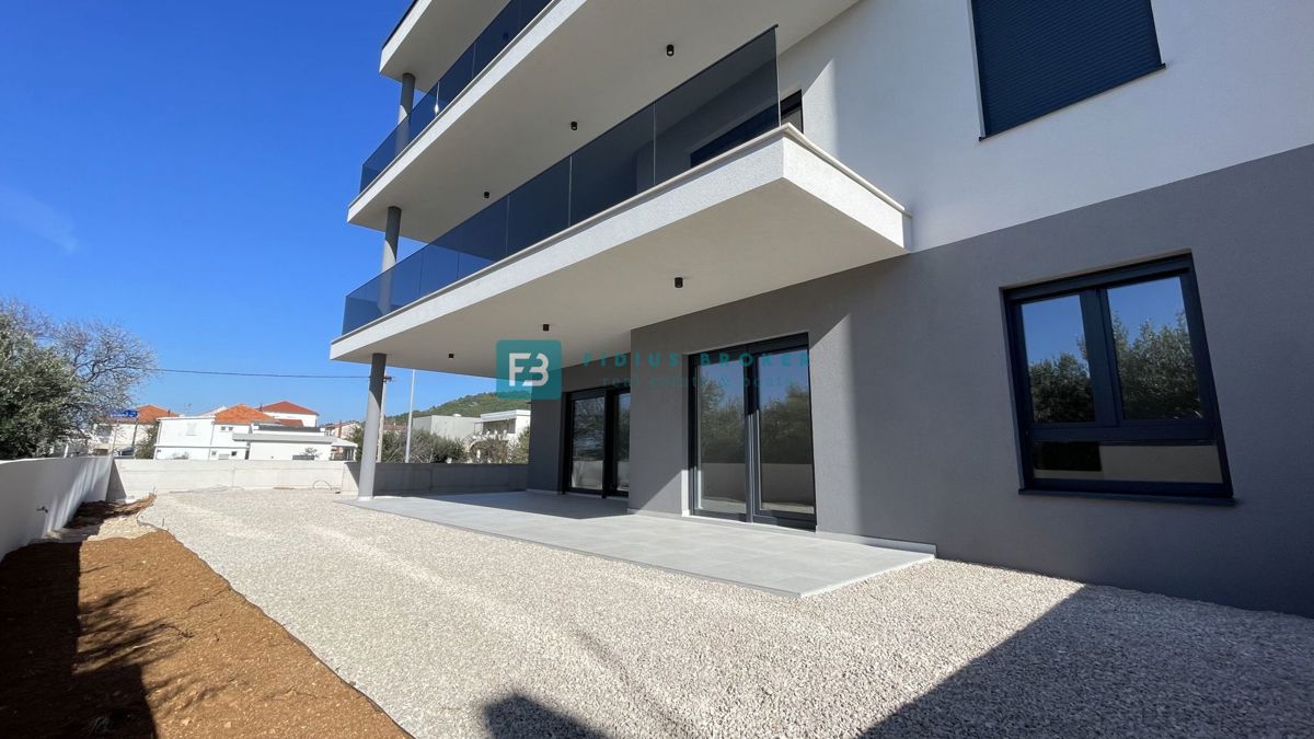 Flat For sale - ŠIBENSKO-KNINSKA TRIBUNJ