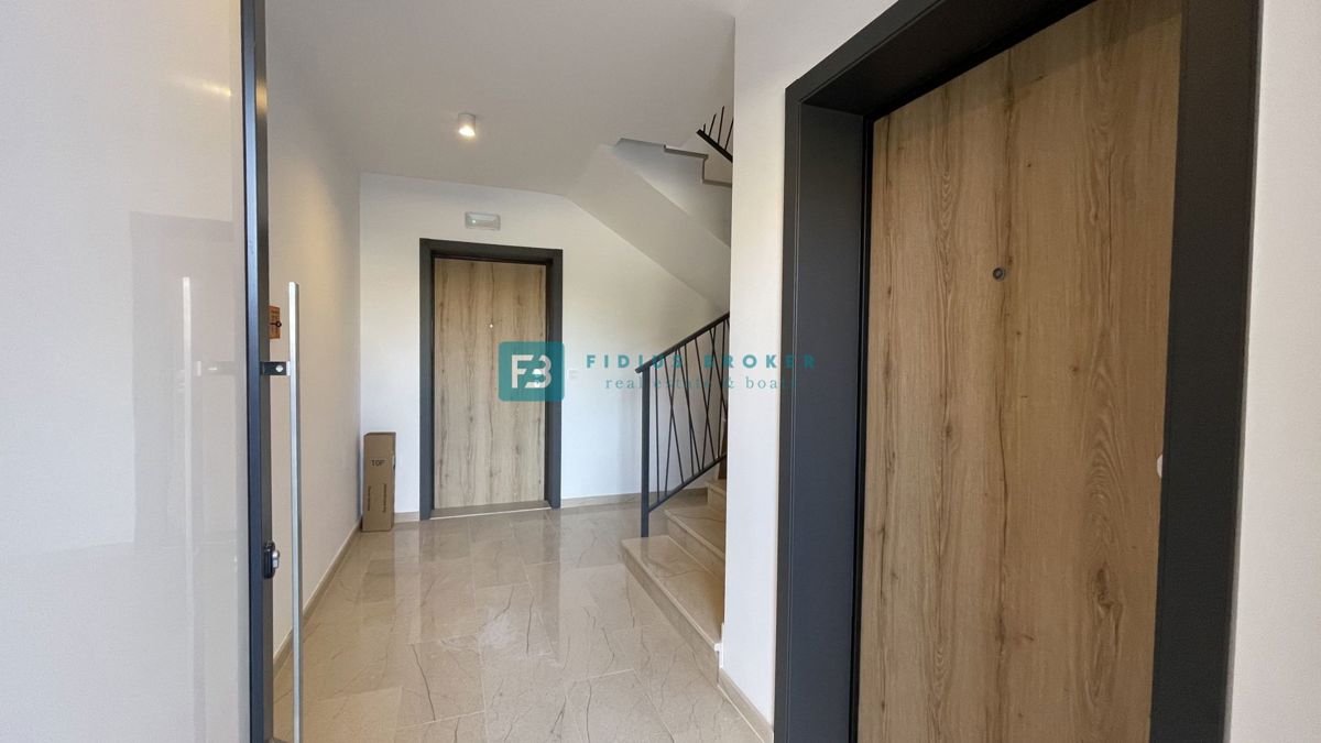 Flat For sale - ŠIBENSKO-KNINSKA TRIBUNJ