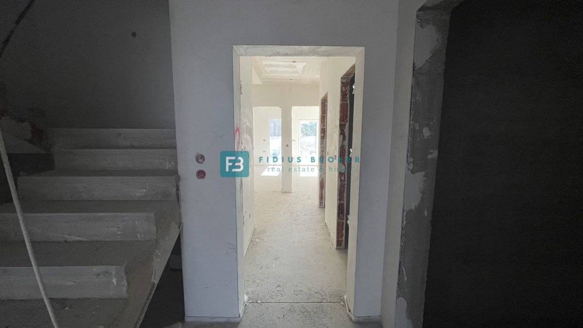 Appartement À vendre - ŠIBENSKO-KNINSKA VODICE