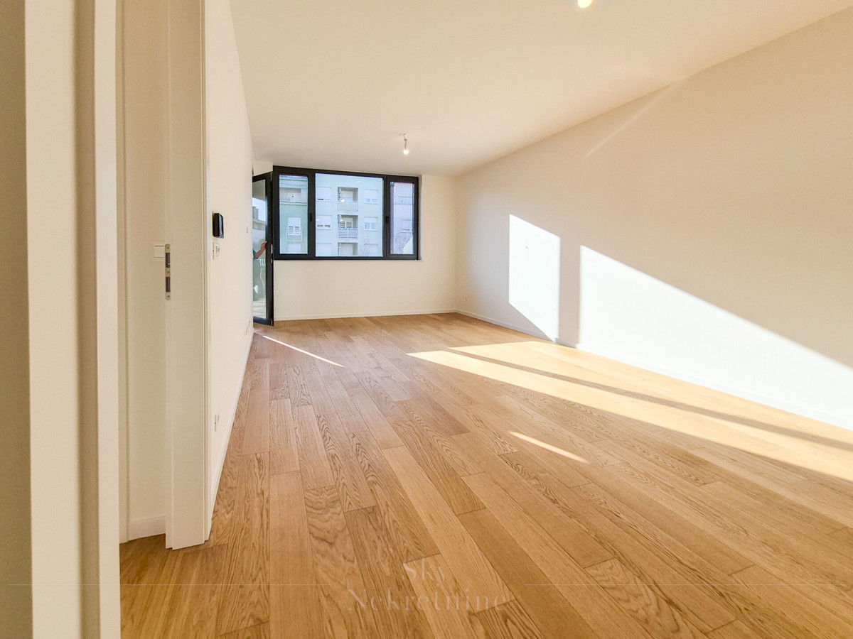 Appartement À louer - Grad Zagreb Zagreb - foto 2/9