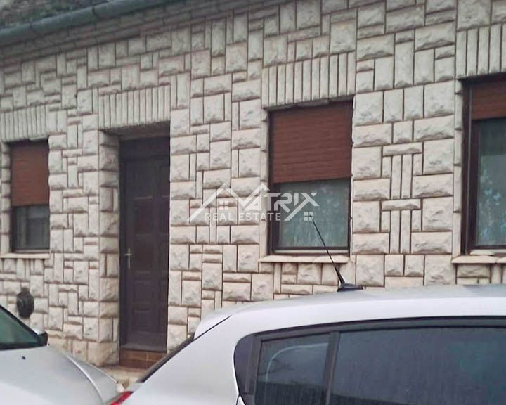 Kuća Na prodaju - OSJEČKO-BARANJSKA OSIJEK