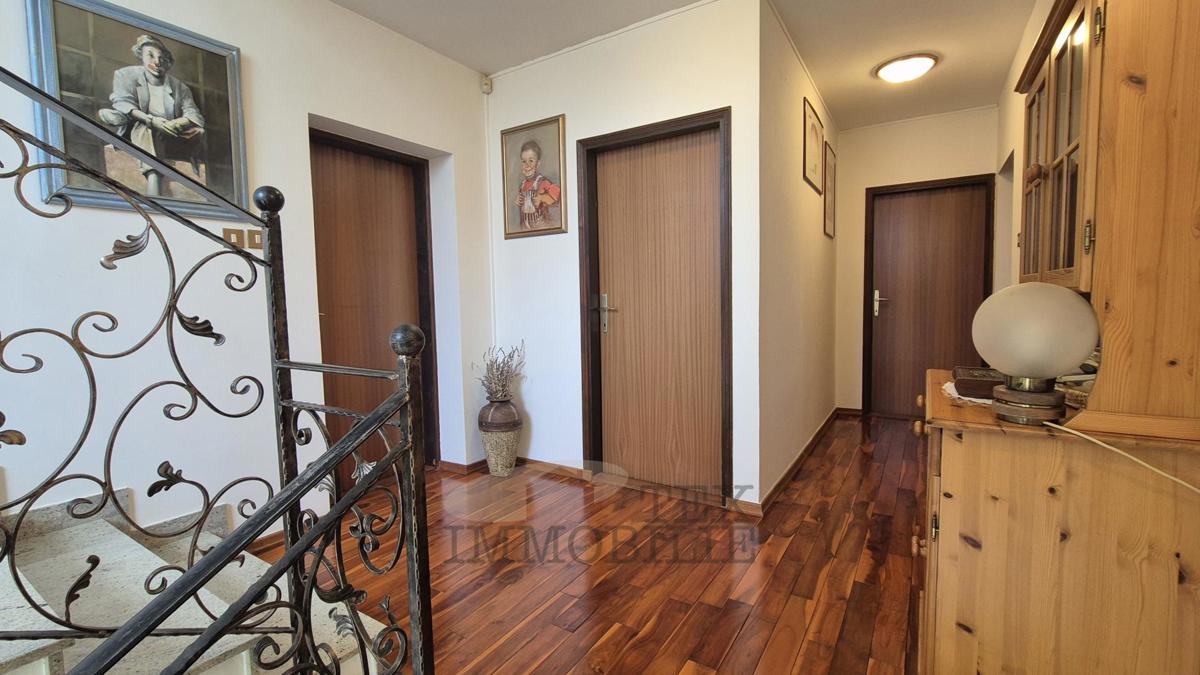 Kuća Na prodaju - ISTARSKA POREČ