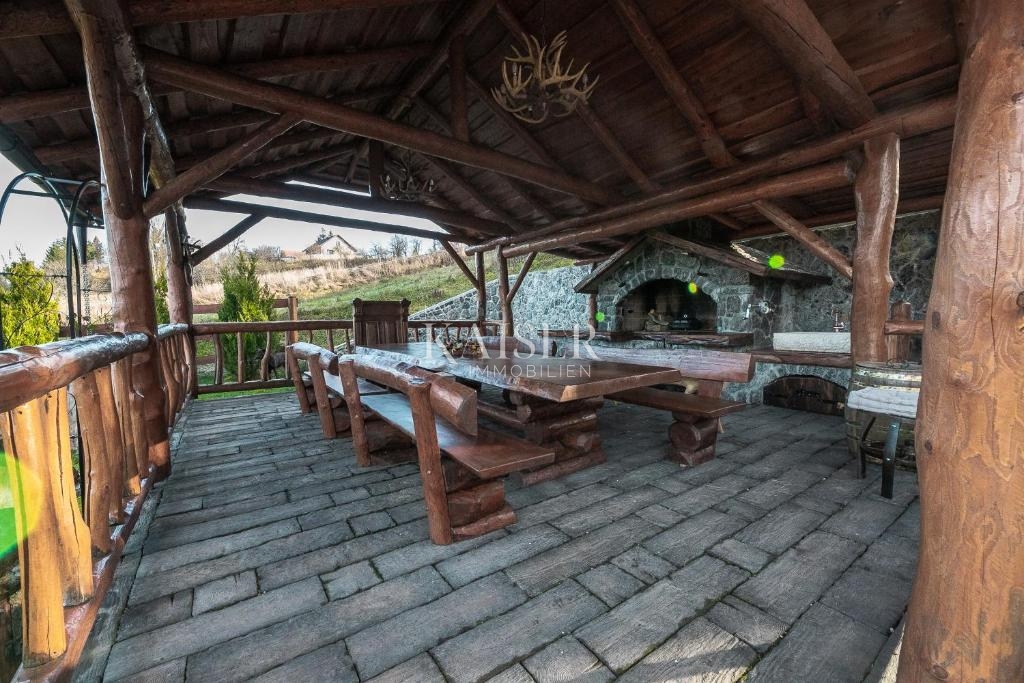 Haus Zu verkaufen - PRIMORSKO-GORANSKA RAVNA GORA