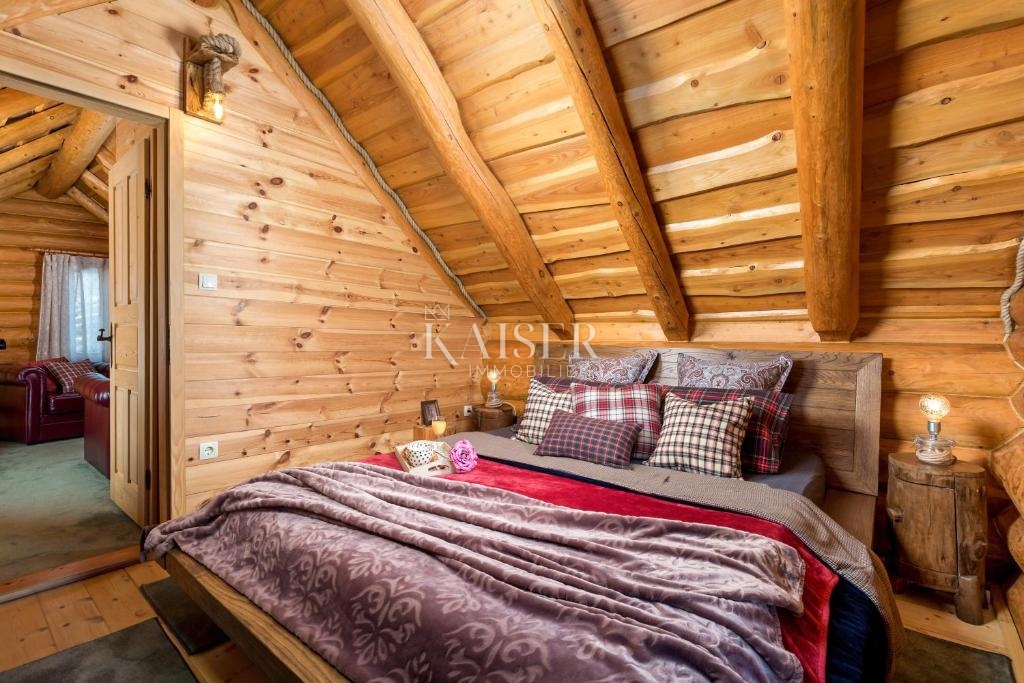 Haus Zu verkaufen - PRIMORSKO-GORANSKA RAVNA GORA