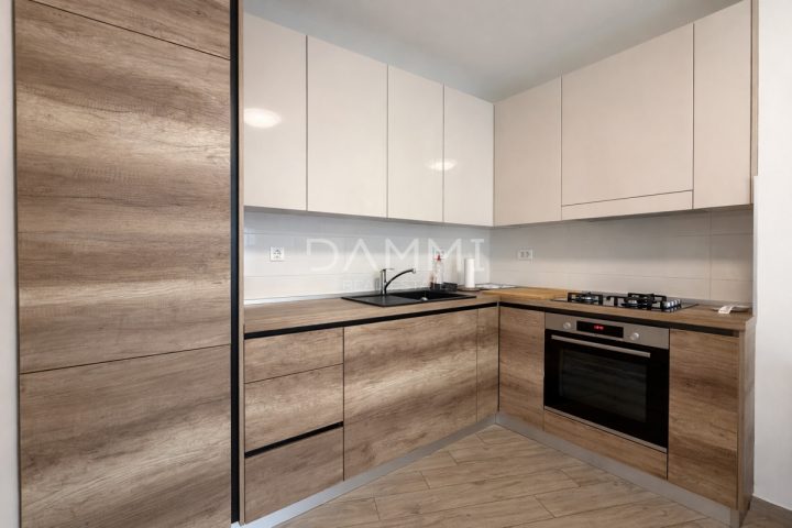 Flat For rent - Istarska Pula - foto 3/10