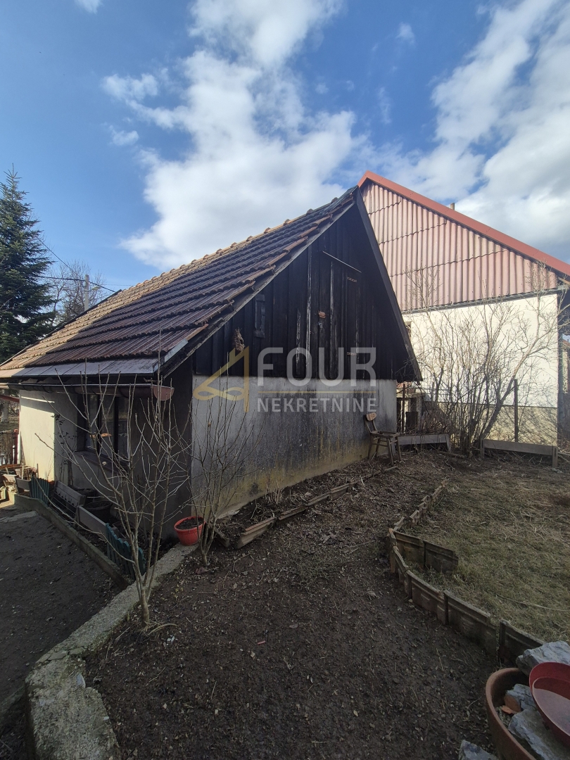 Dom Na predaj - PRIMORSKO-GORANSKA RAVNA GORA