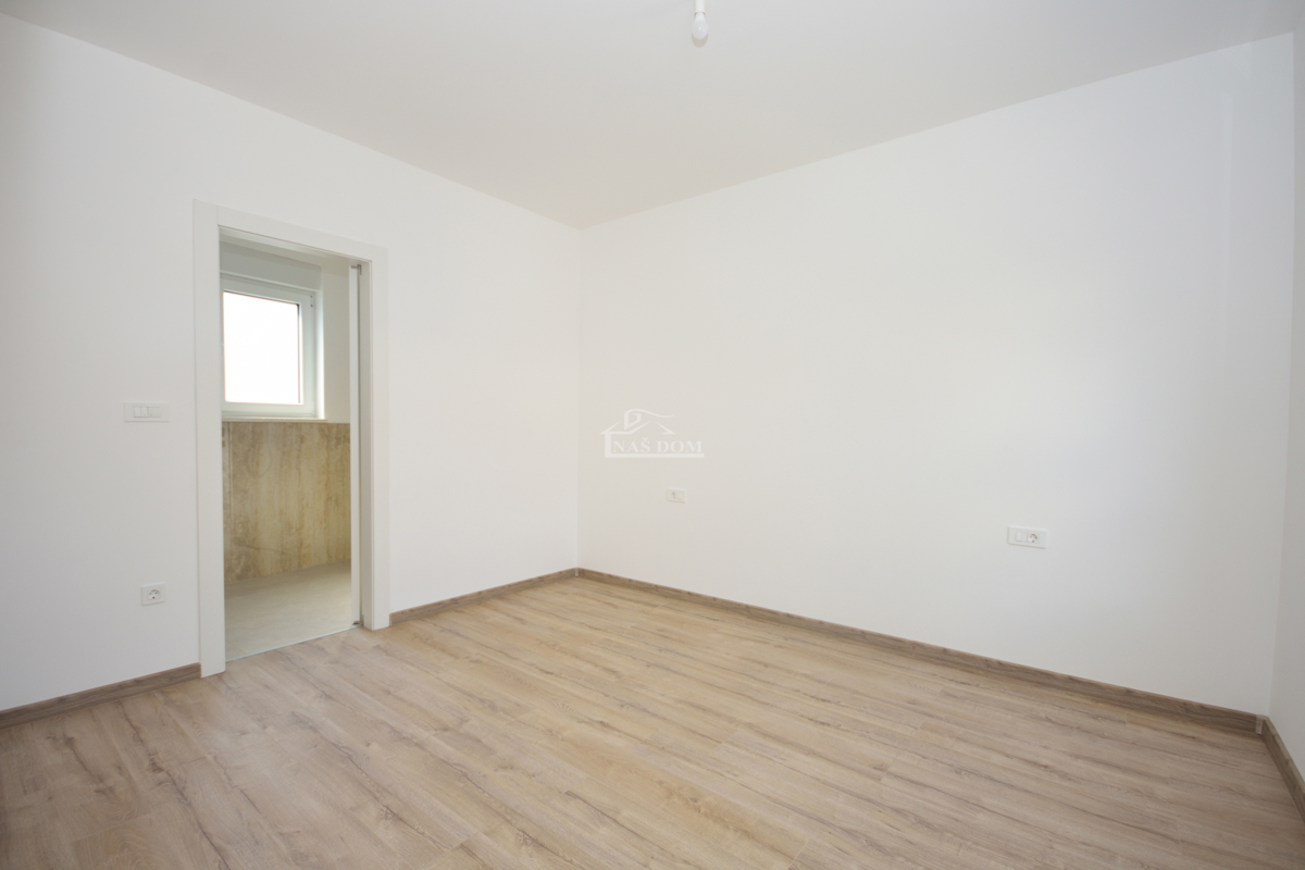 Haus Zu verkaufen - ŠIBENSKO-KNINSKA ŠIBENIK