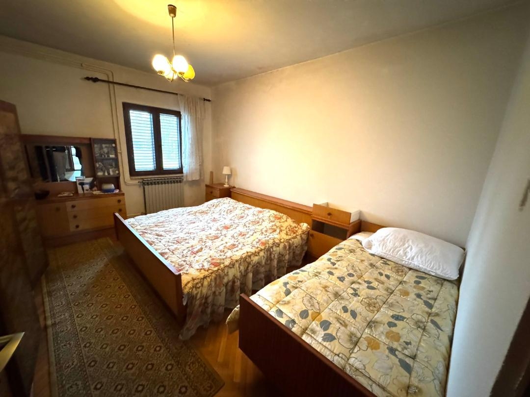 House For sale - ISTARSKA BARBAN