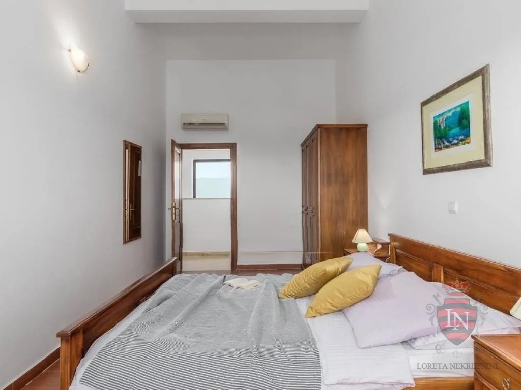 House For sale - ISTARSKA BARBAN