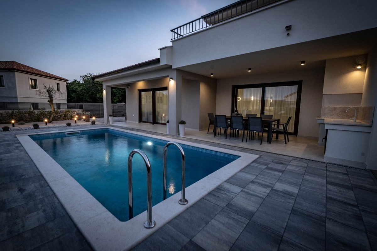 Casa In vendita - PRIMORSKO-GORANSKA KRK