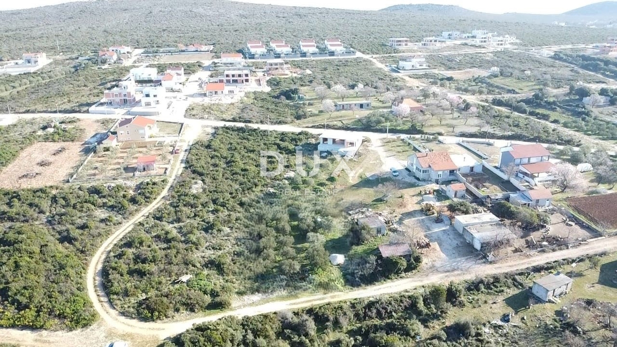 Pozemek Na prodej - Zadarska Sukošan - foto 1/8