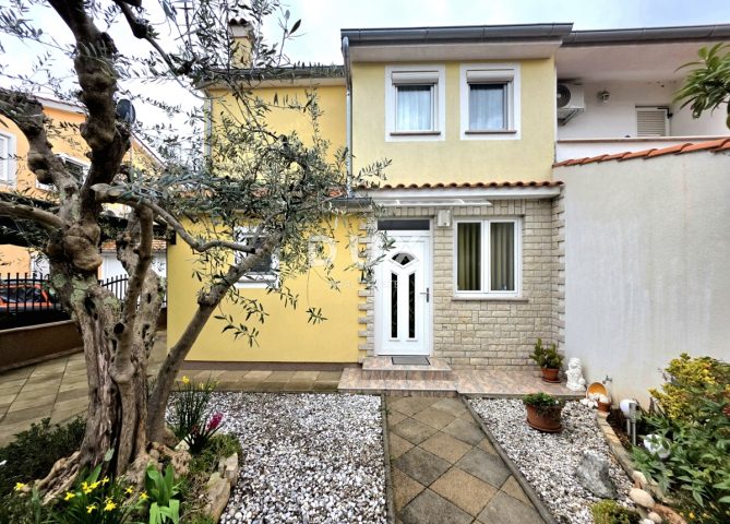 Maison à vendre 145 m² – Poreč
