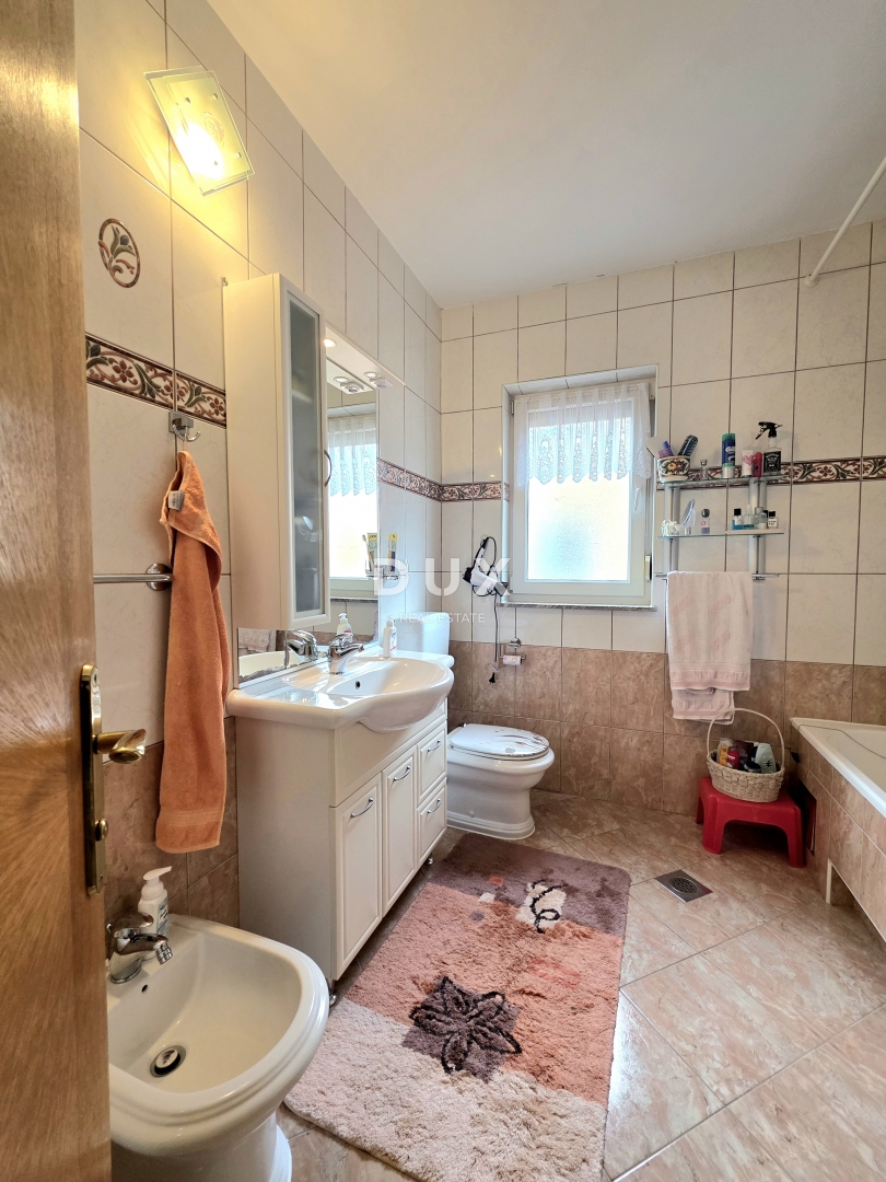 Casa In vendita - ISTARSKA POREČ
