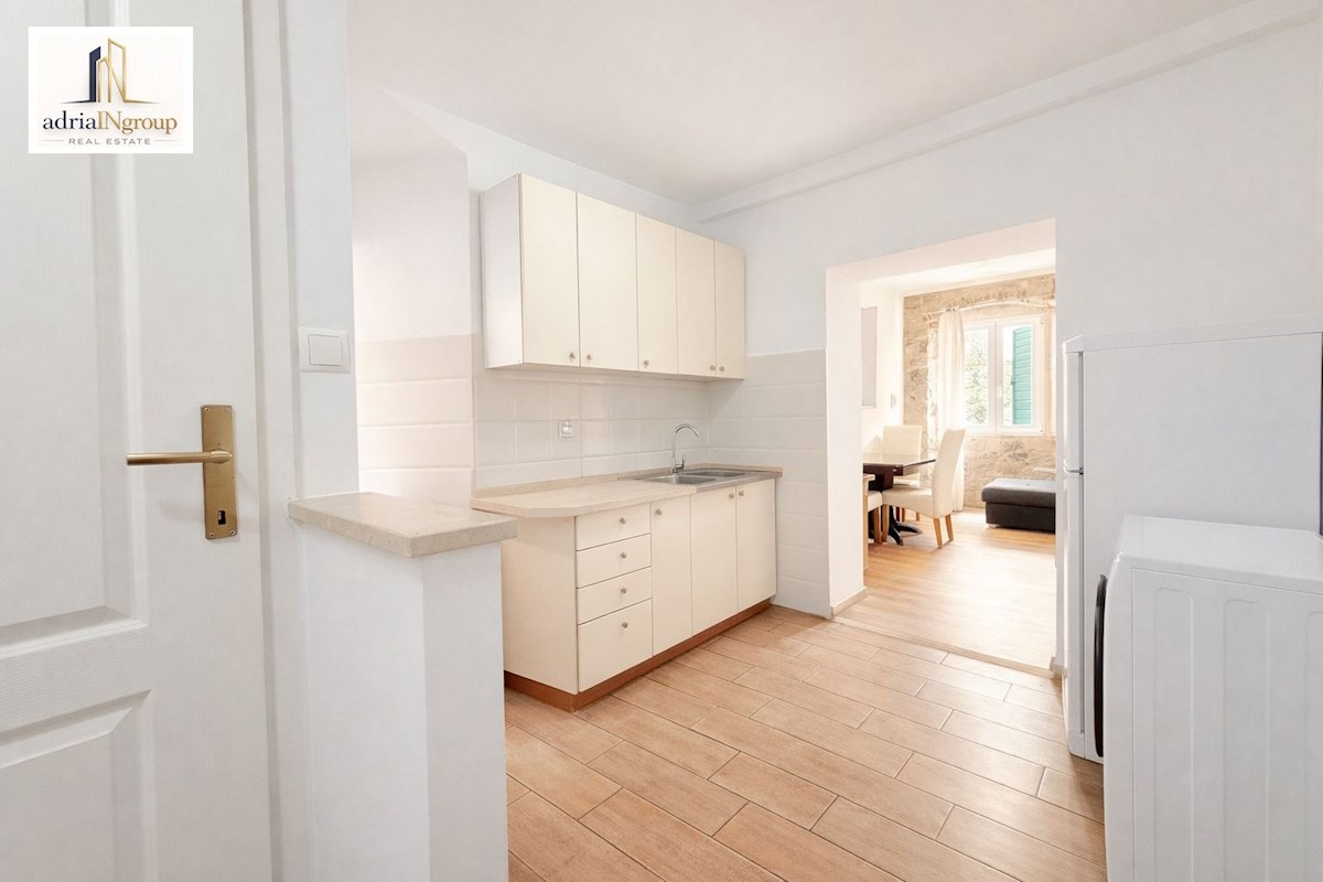 Flat For sale - SPLITSKO-DALMATINSKA SPLIT