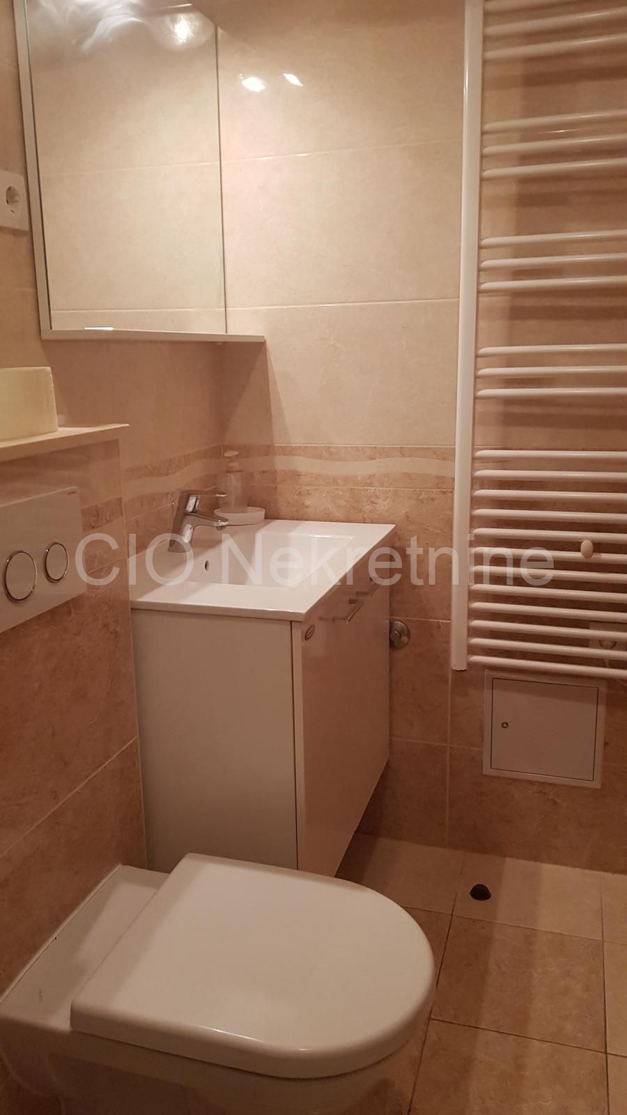 Flat For rent - SPLITSKO-DALMATINSKA SPLIT