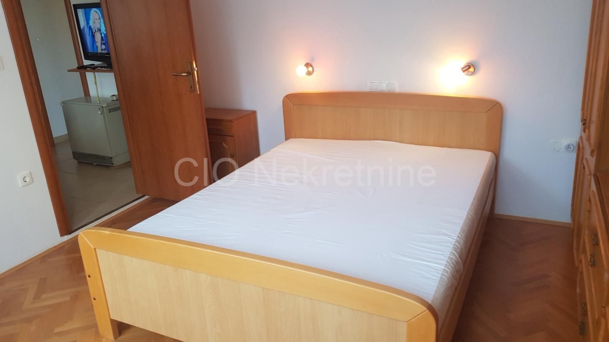 Flat For rent - SPLITSKO-DALMATINSKA SPLIT