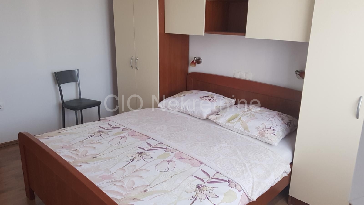 Flat For rent - SPLITSKO-DALMATINSKA SPLIT