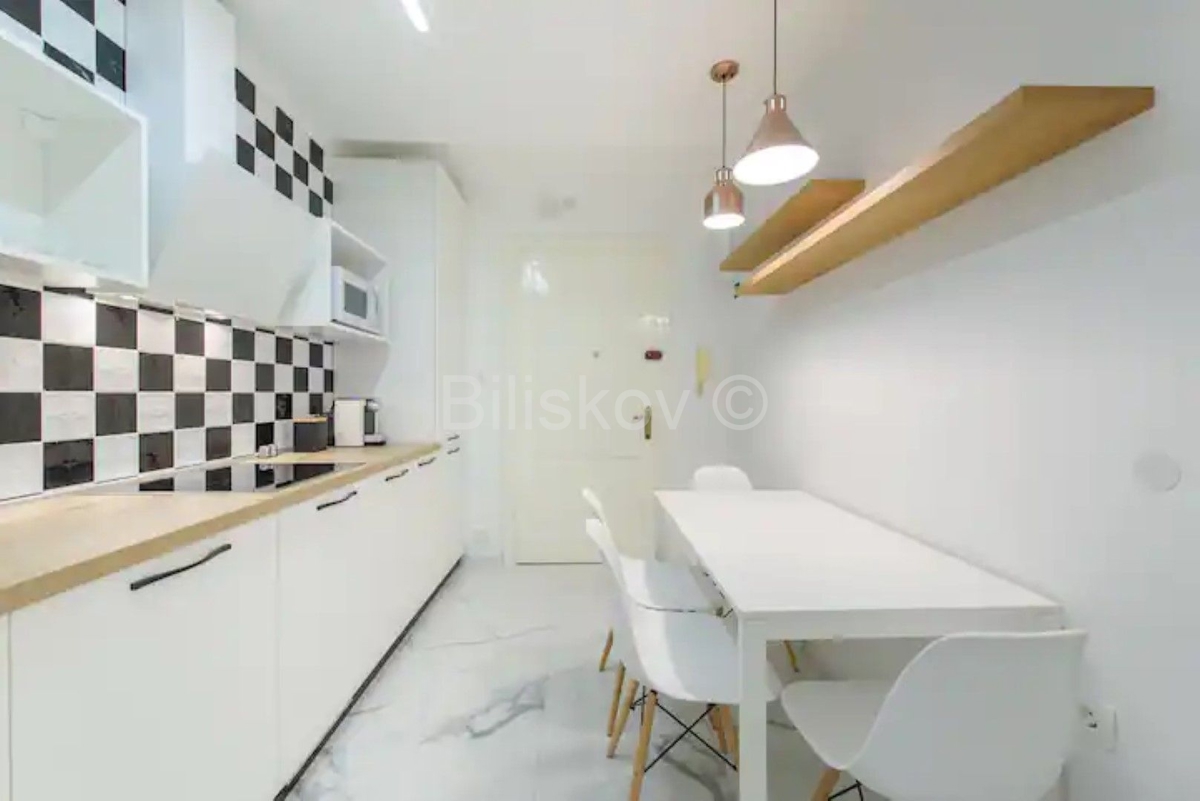 Apartment Zu verkaufen - Splitsko-dalmatinska Split - foto 1/11