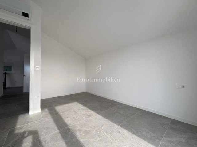 Flat For sale - Ličko-senjska Novalja - foto 5/15