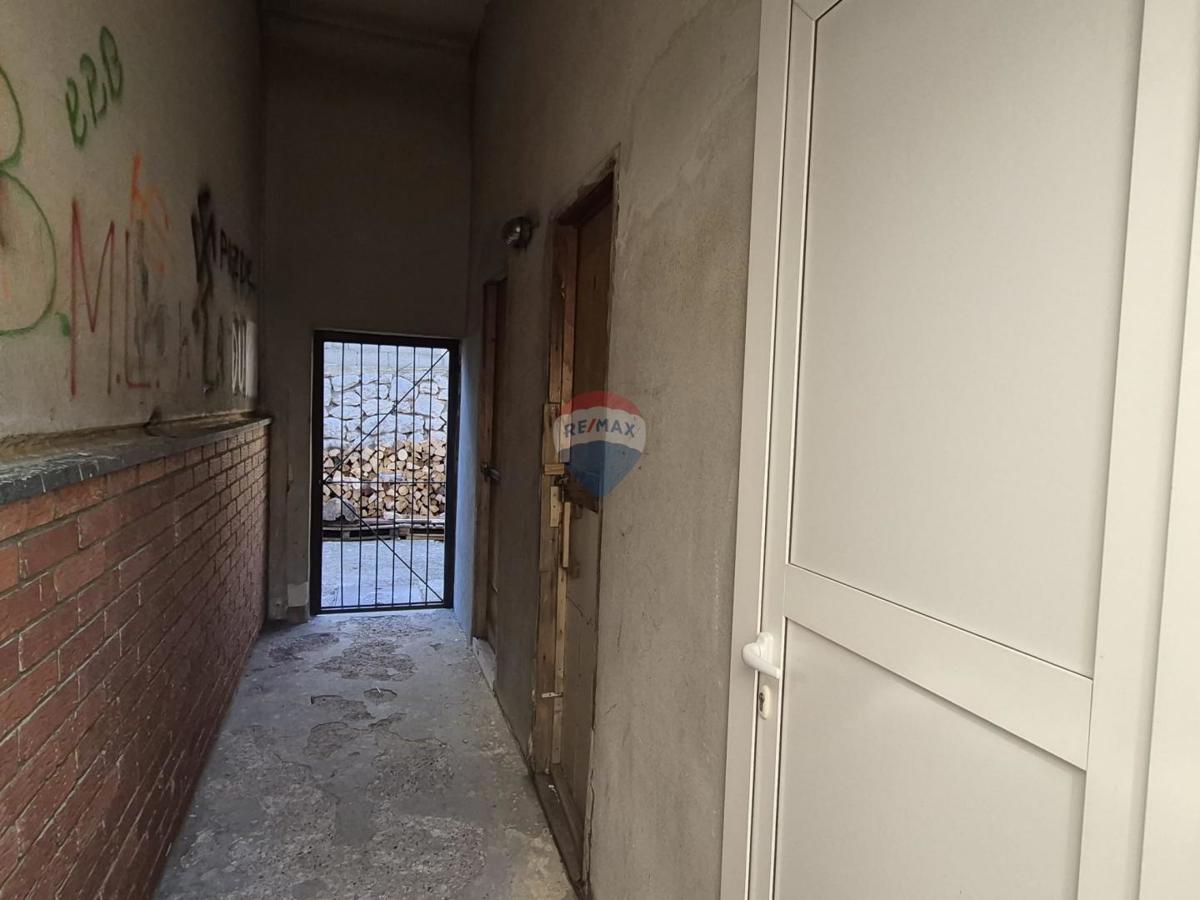 Appartamento In vendita - LIČKO-SENJSKA SENJ