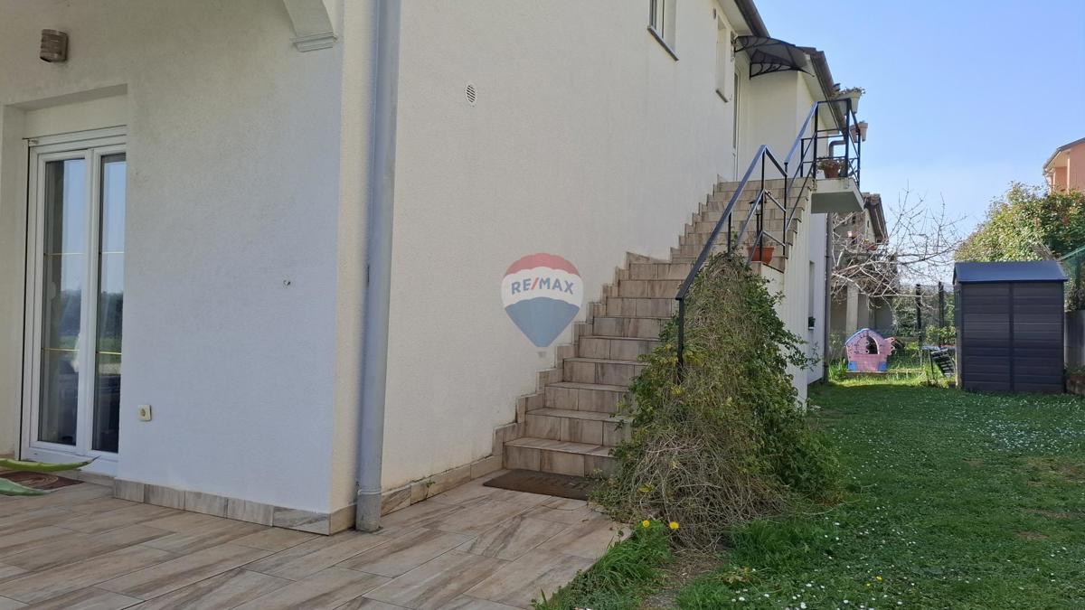 Flat For sale - ISTARSKA NOVIGRAD
