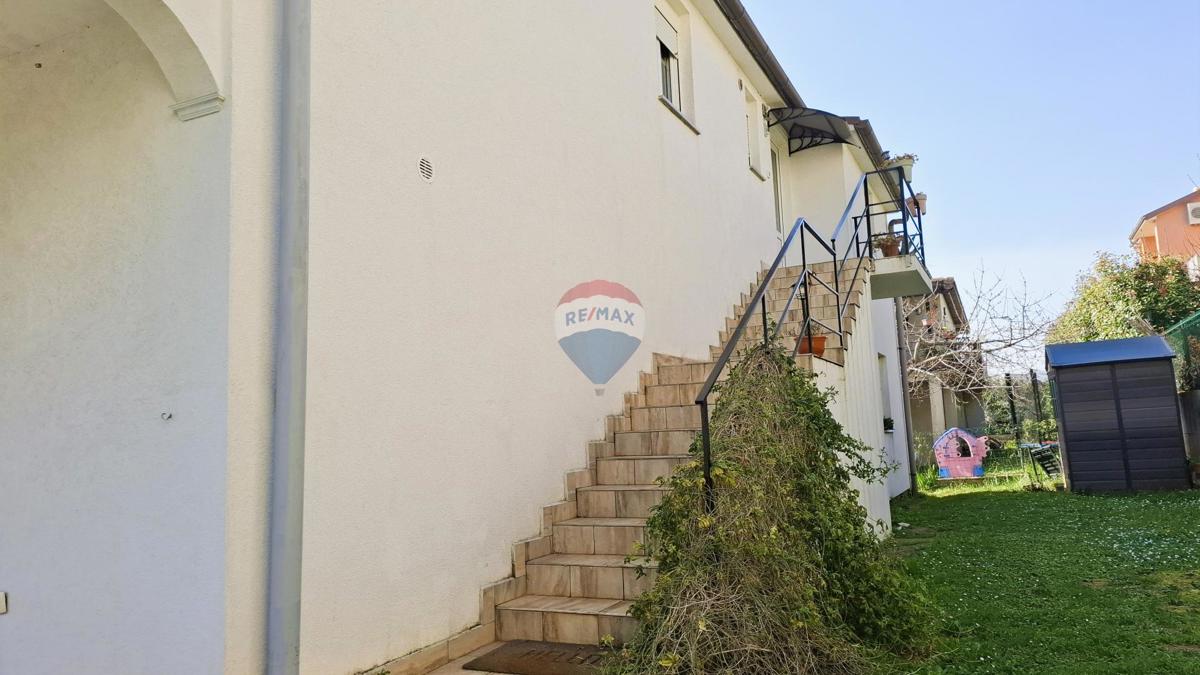 Flat For sale - ISTARSKA NOVIGRAD
