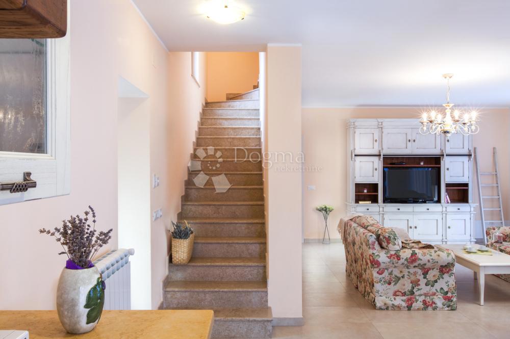House For rent - ISTARSKA UMAG