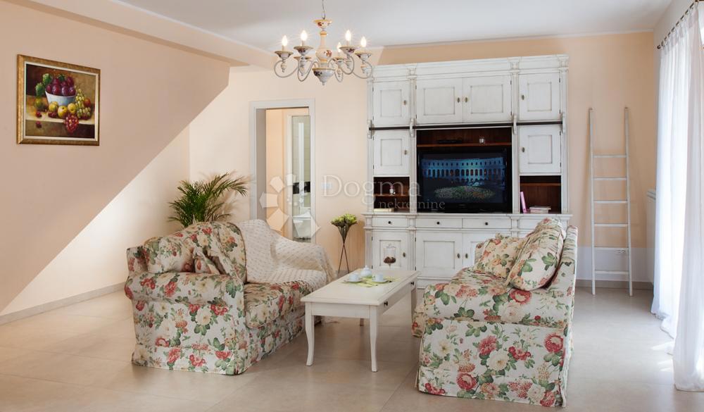 House For rent - ISTARSKA UMAG