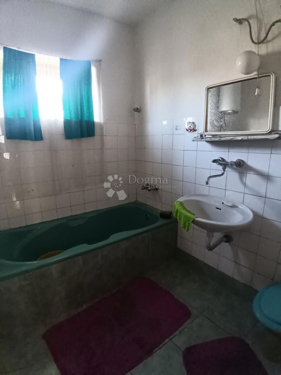 Maison À vendre - VIROVITIČKO-PODRAVSKA LUKAČ