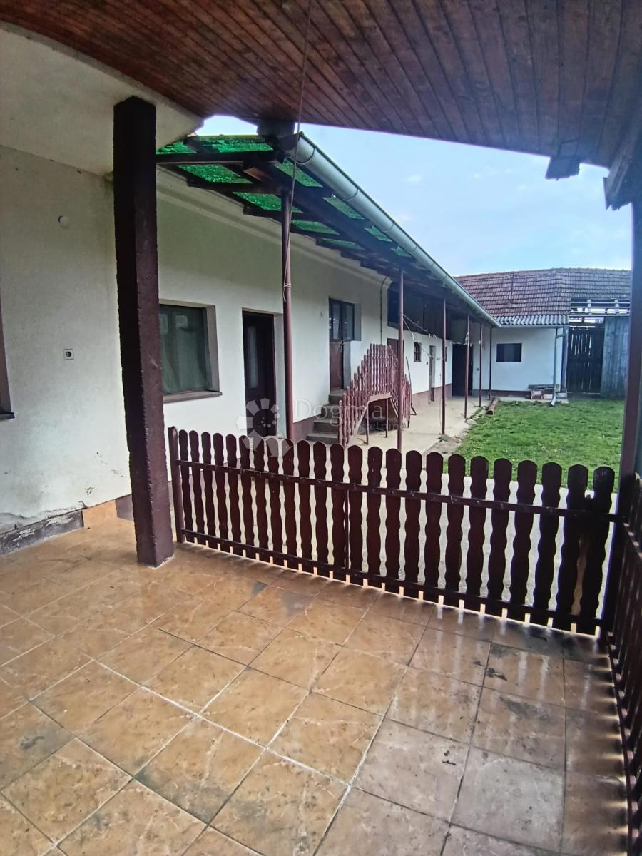 Maison À vendre - VIROVITIČKO-PODRAVSKA LUKAČ