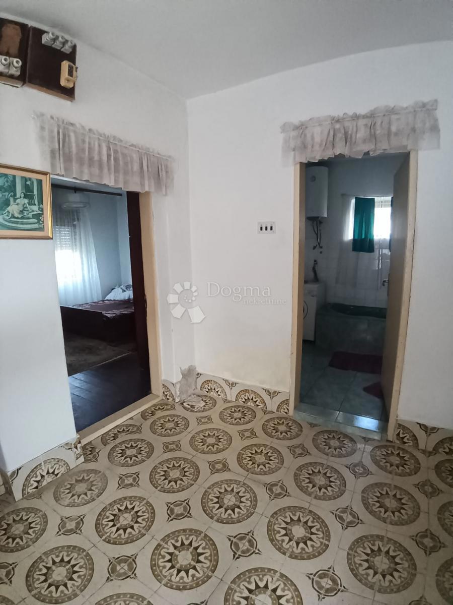 Maison À vendre - VIROVITIČKO-PODRAVSKA LUKAČ