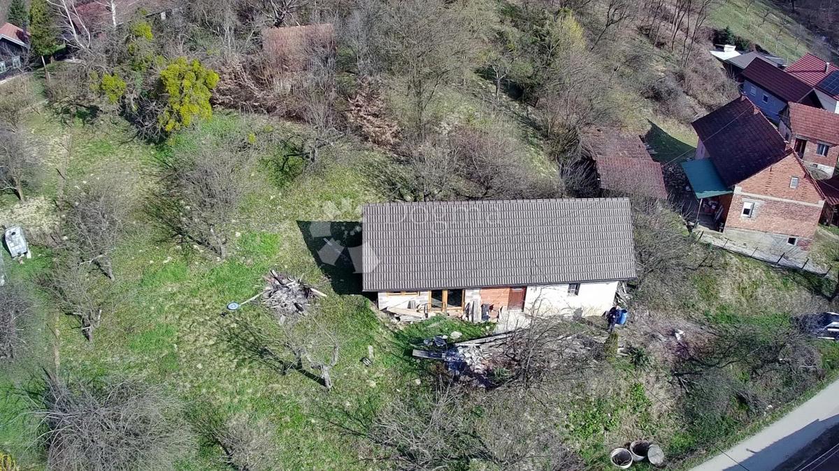 Hiša Na predaj - KRAPINSKO-ZAGORSKA BEDEKOVČINA