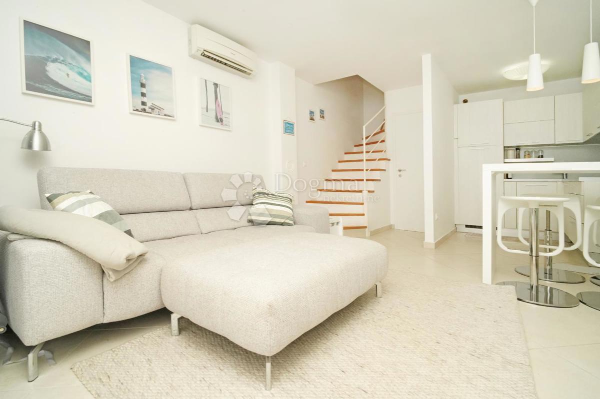 Flat For sale - Istarska Novigrad - foto 1/15