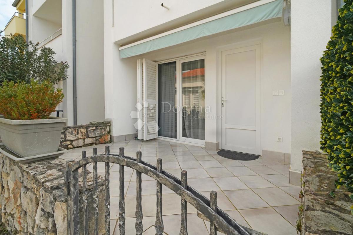 Flat For sale - ISTARSKA NOVIGRAD