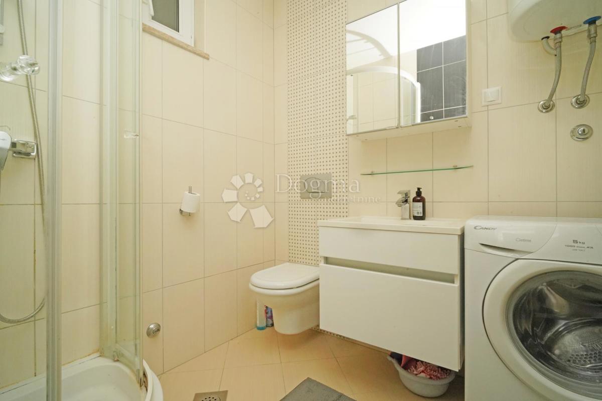 Flat For sale - ISTARSKA NOVIGRAD