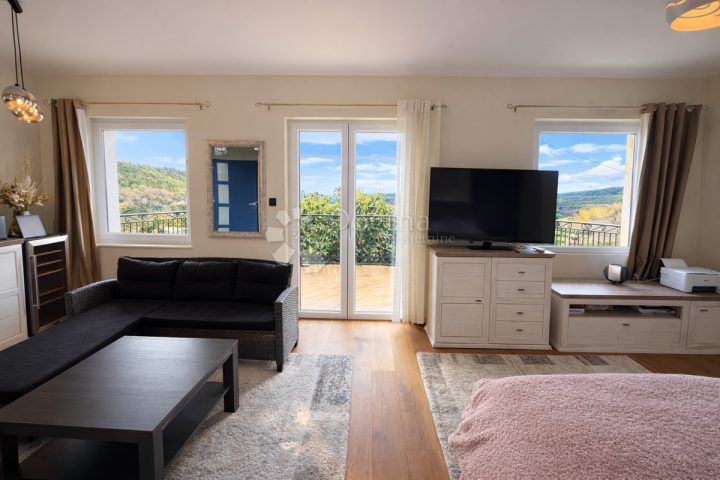 Casa In vendita - Splitsko-dalmatinska Split - foto 5/24